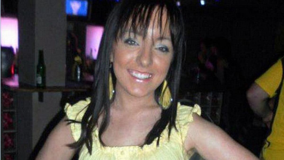 अधिक chewing gum चबाने से हुई थी 19 साल की लड़की की मौत! मां ने किया आगाह