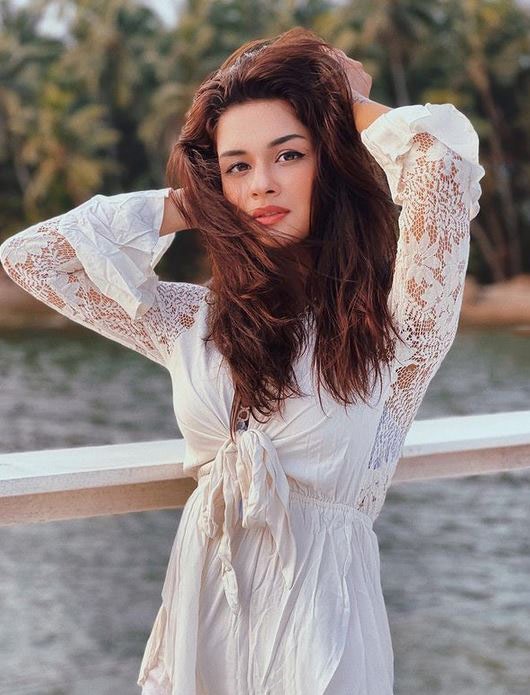 अवनीत कौर