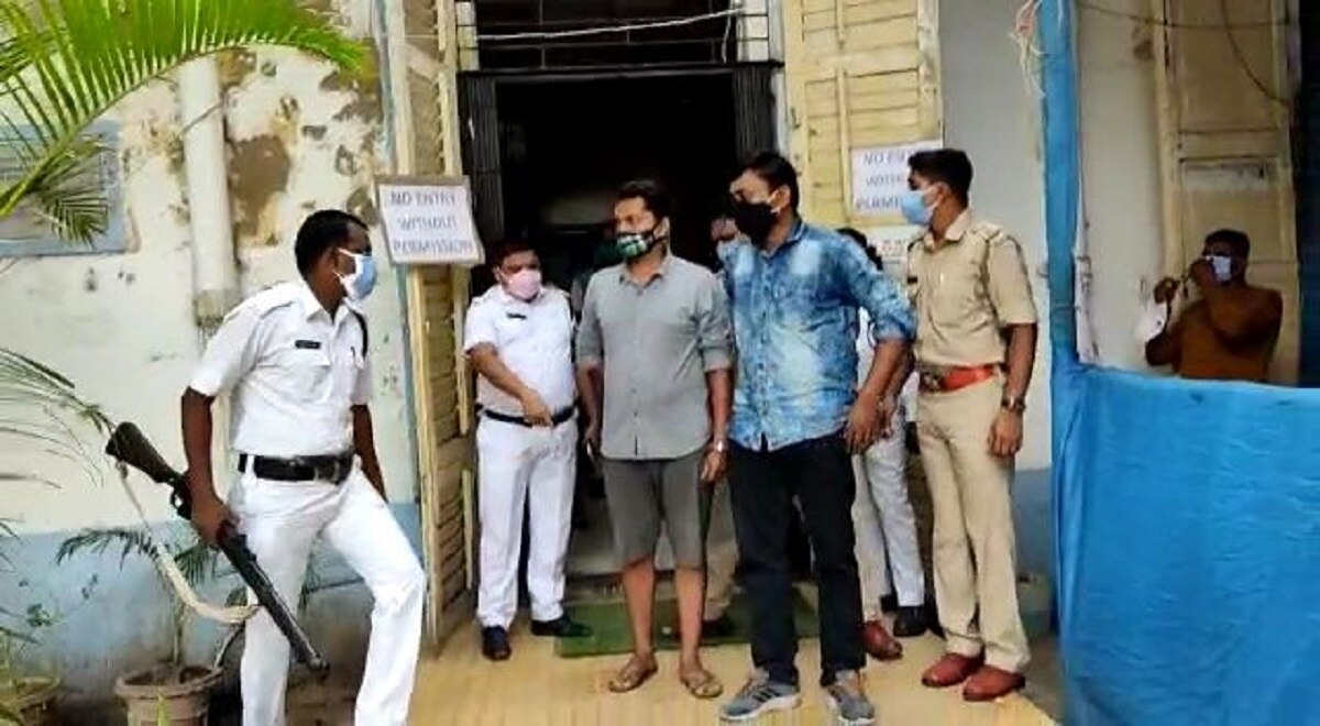 सामान बरामद