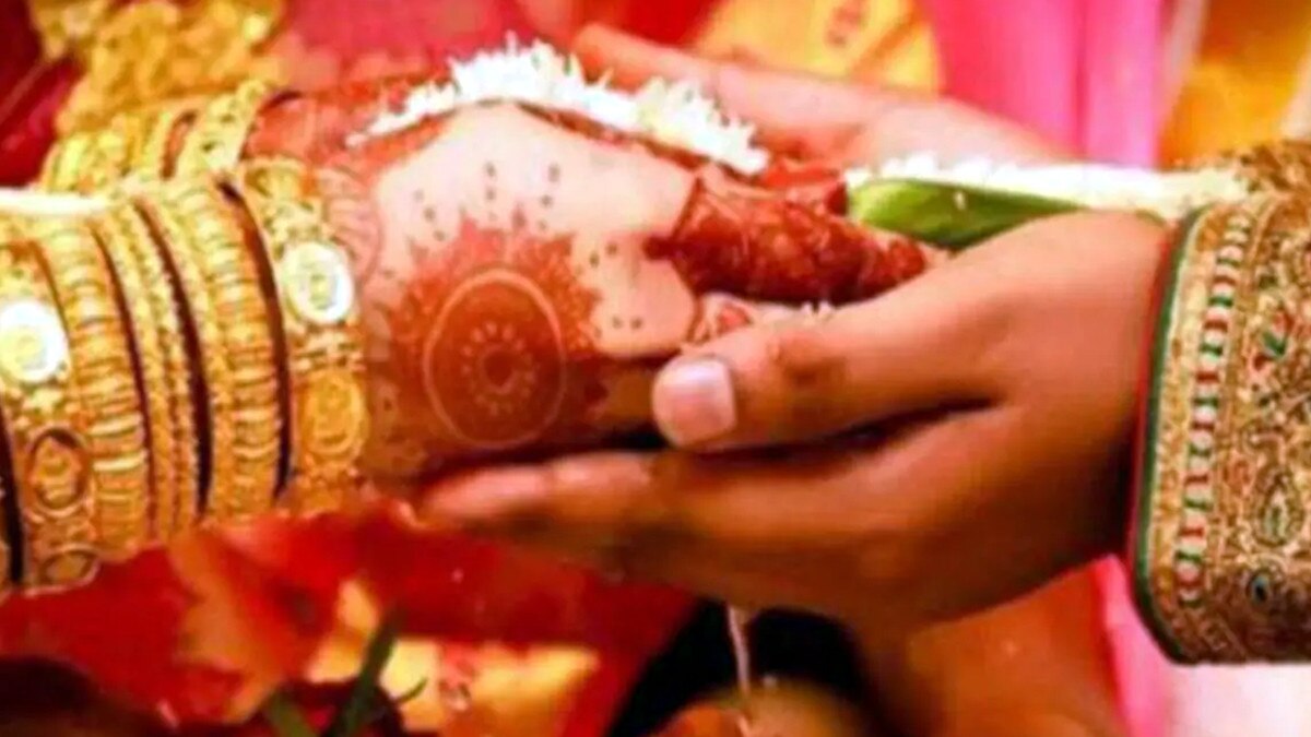कोरोना काल मे शादी करना पड़ा महंगा