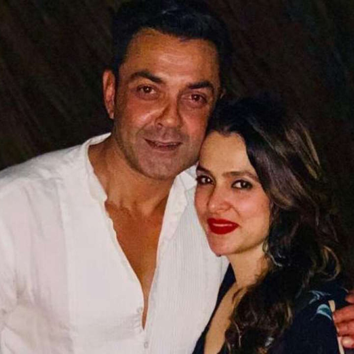 बॉबी देओल और तान्या देओल