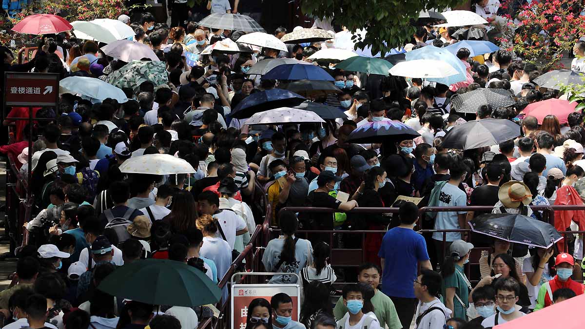 China Population to hit Turning Point