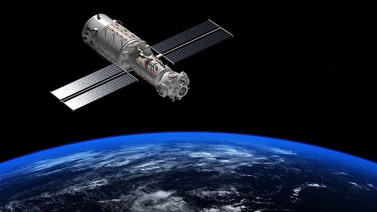 Chinese Rocket Falling on Earth