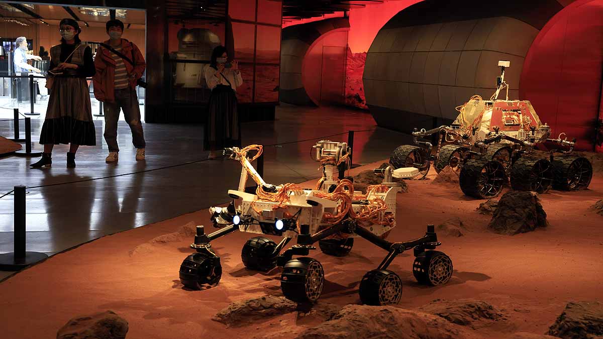 Chinas first Mars rover Zhurong