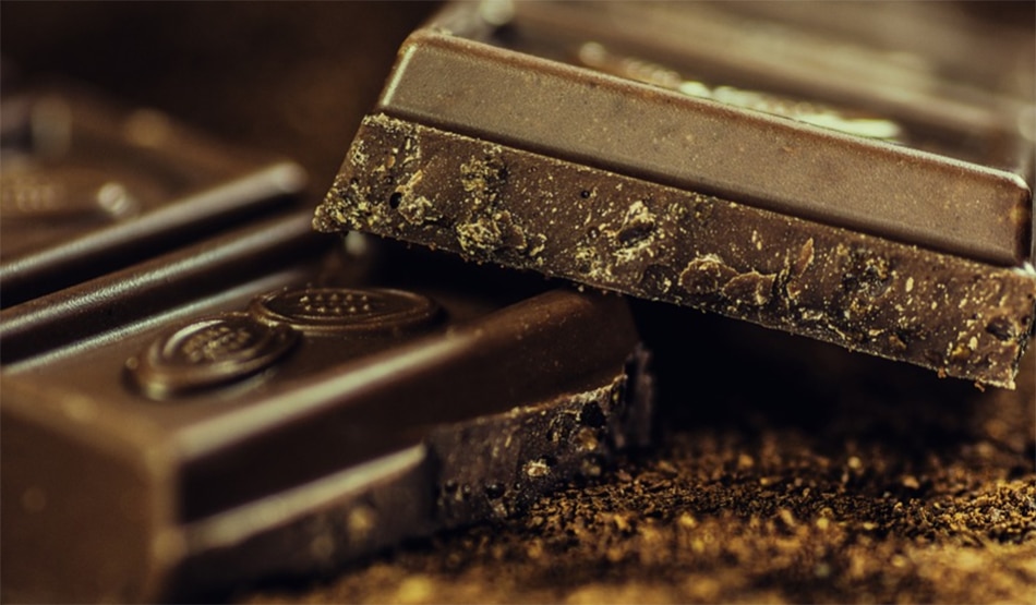 डार्क चॉकलेट