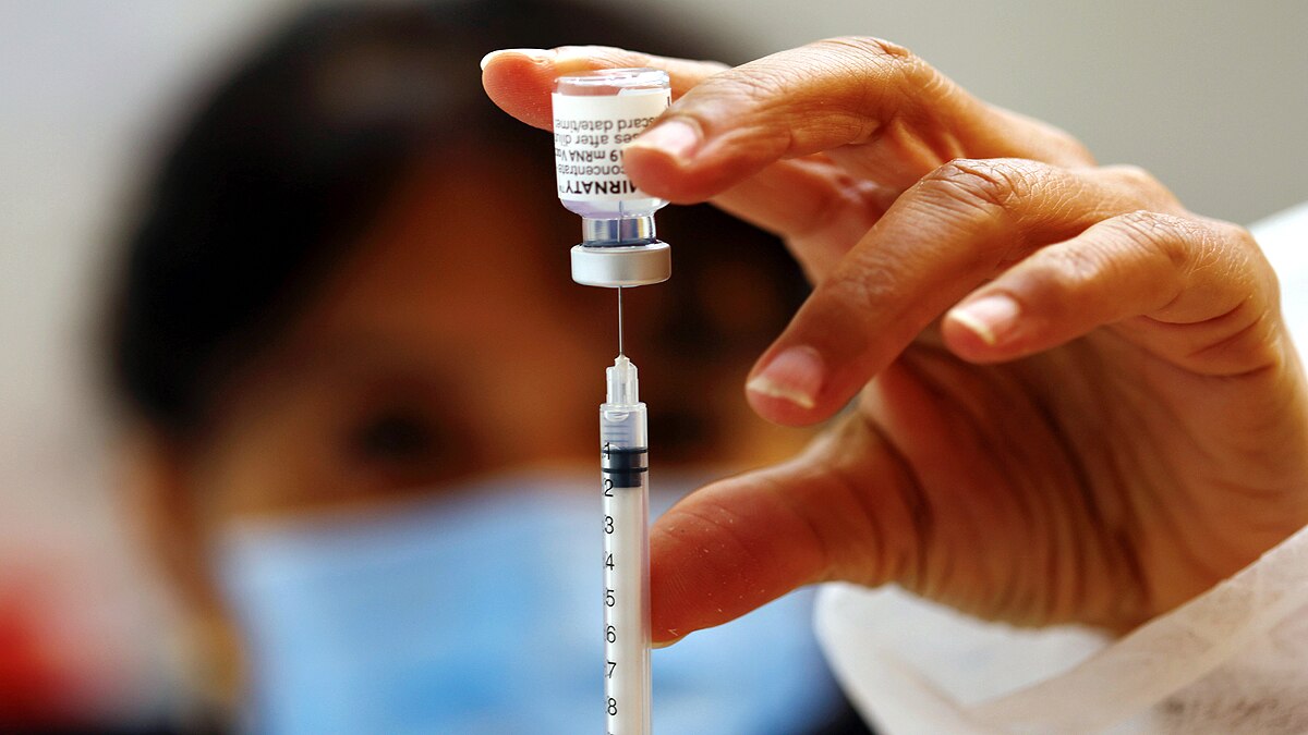 Delay Second Covid-19 Vaccine Dose 