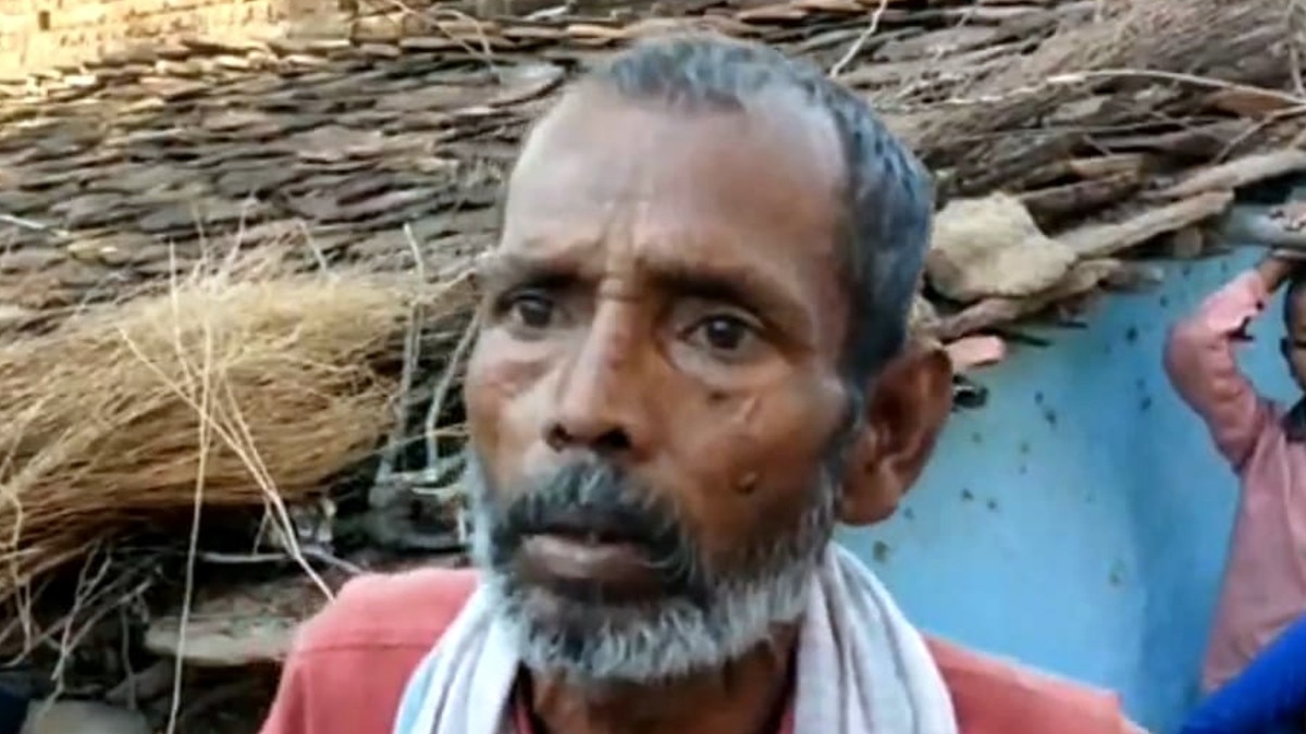 पत्नी की धारदार हथियार से हत्या