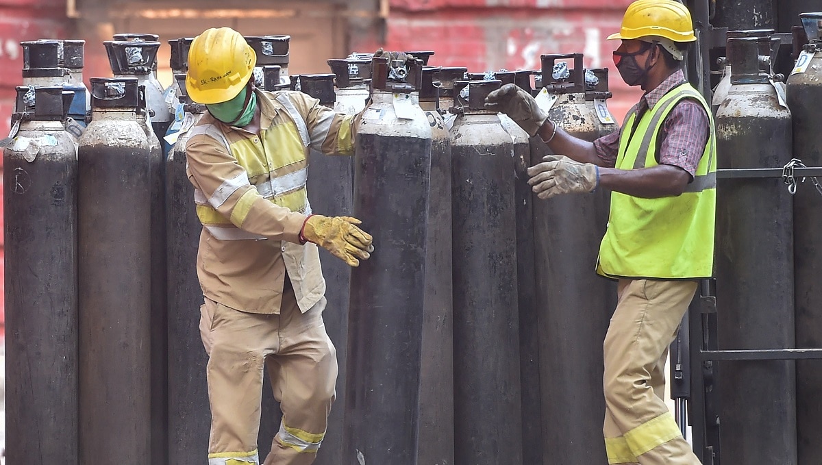 सांसों का जुगाड़