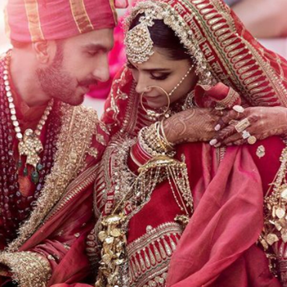 दीपिका पादुकोण