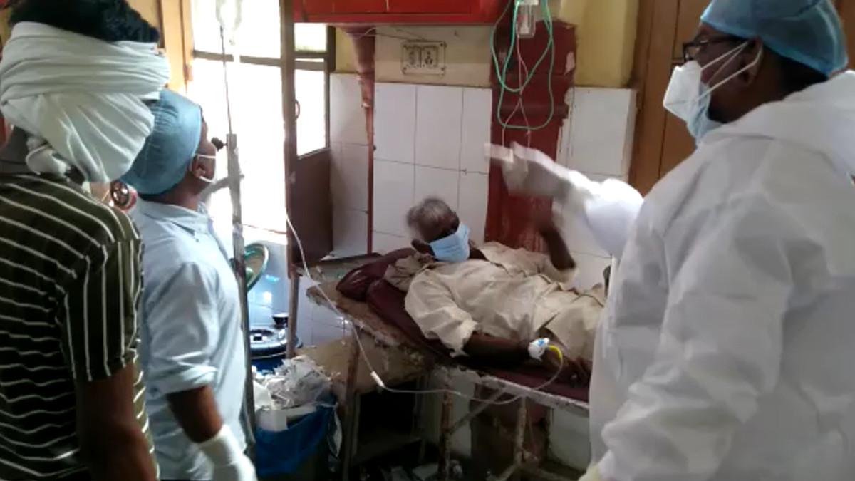 संक्रमण के बावजूद इच्छाशक्ति के बलबूते दी कोरोना का मात, दो जांबाजों ने ऐसी जीती जंग