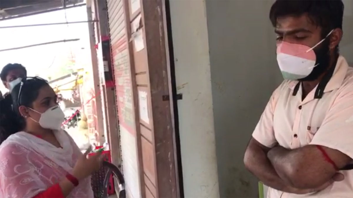 झोलाछाप डॉक्टर पर एसडीएम का एक्शन 