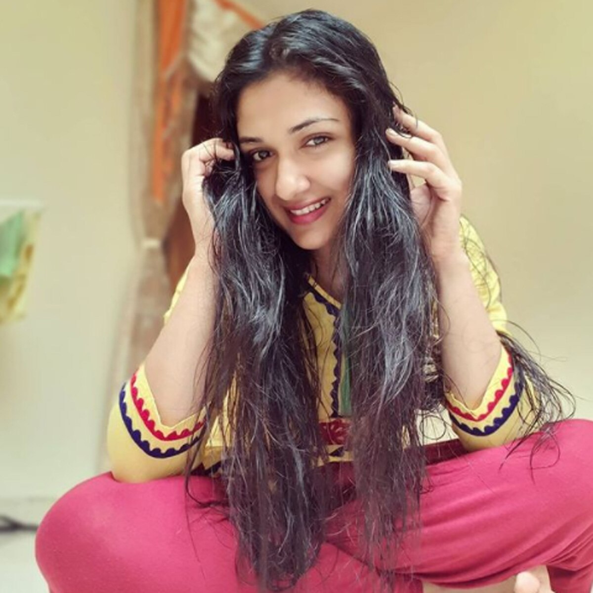 ईशा अग्रवाल 