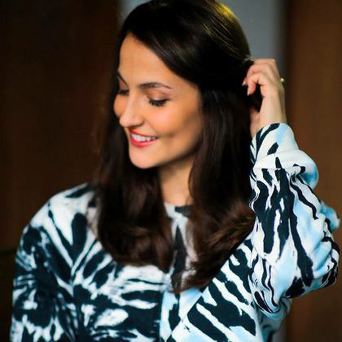 एली अवराम