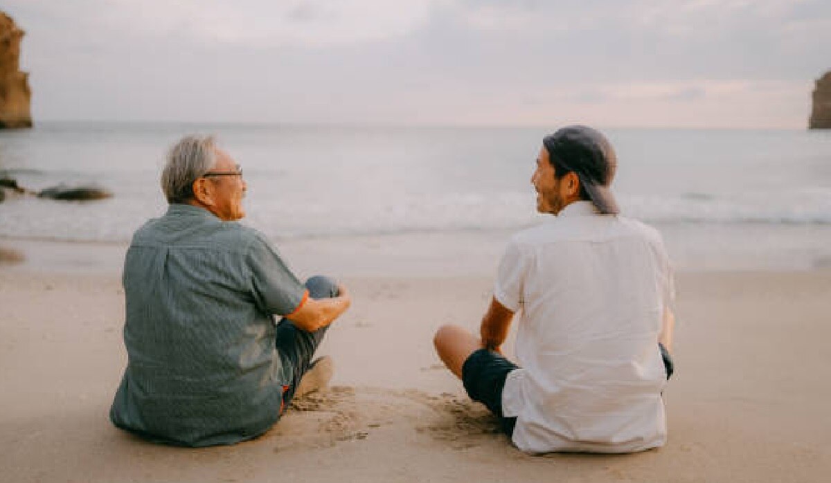 जुआ महंगी गाड़ियां फर्जी बैंकर