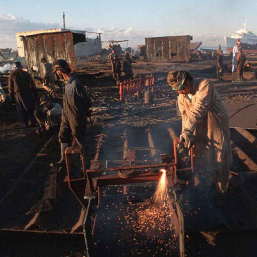  Gadani shipbreaking yard