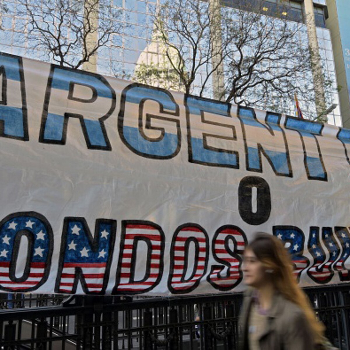 Porn in zoom meeting argentina