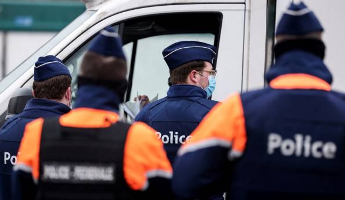 किसान ने बदली दो देशों की सीमा