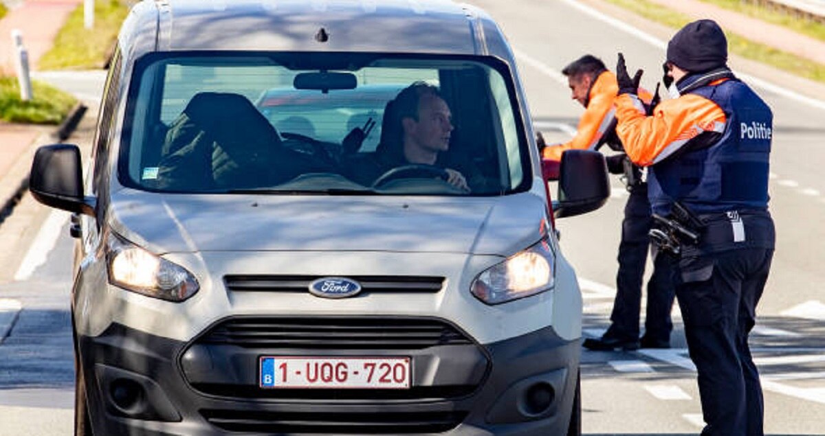 किसान ने बदली दो देशों की सीमा