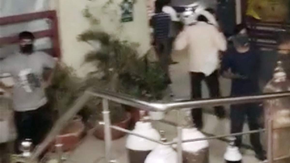 ऑक्सीजन खत्म होने से 8 मरीजों की मौत