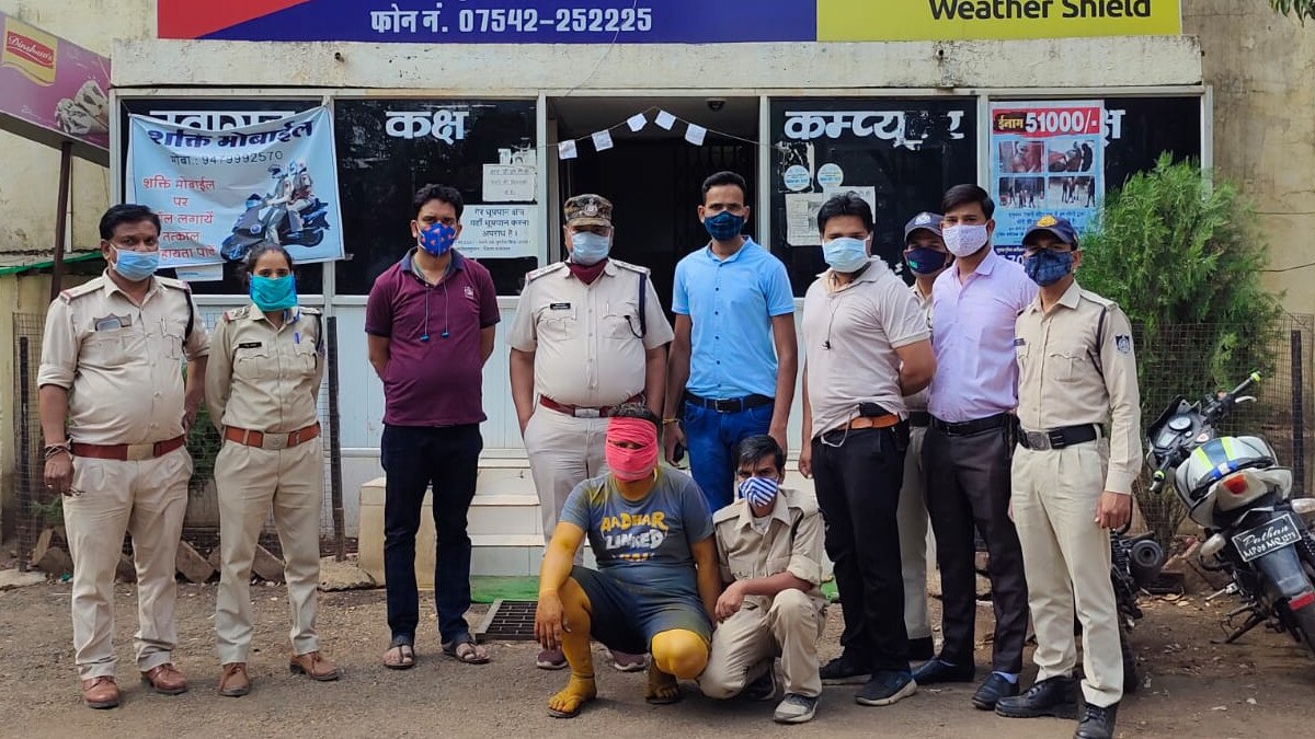 हल्दी लगाकर मंडप में बैठा था दूल्हा, गर्लफ्रेंड के कत्ल के जुर्म में शादी के मंडप से से उठा ले गई पुल‍िस 