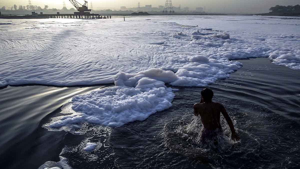 India Corona crisis Air Pollution