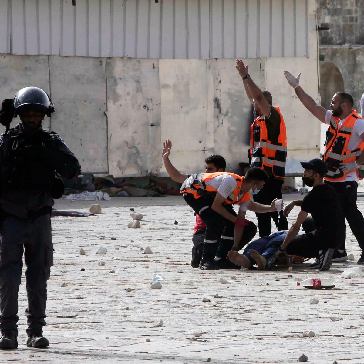 Mia supports palestine