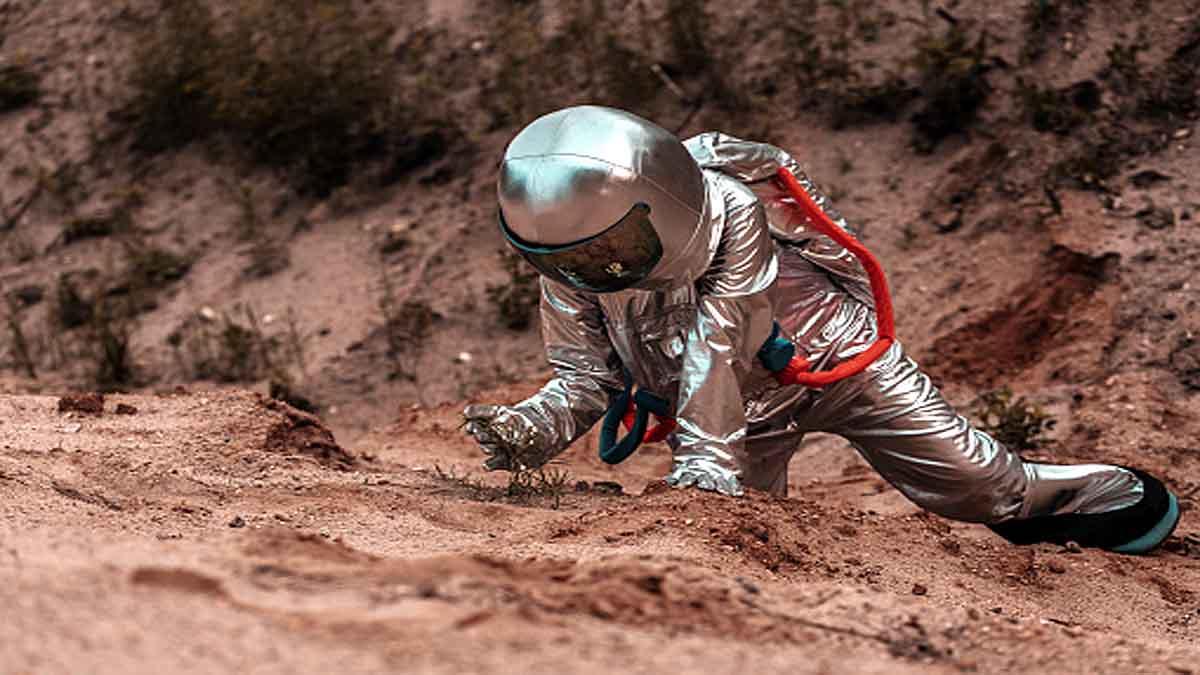 Space Station bacteria Mars