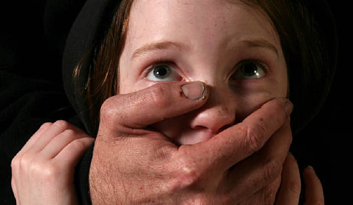 मां ने बेटी का कराया अपहरण