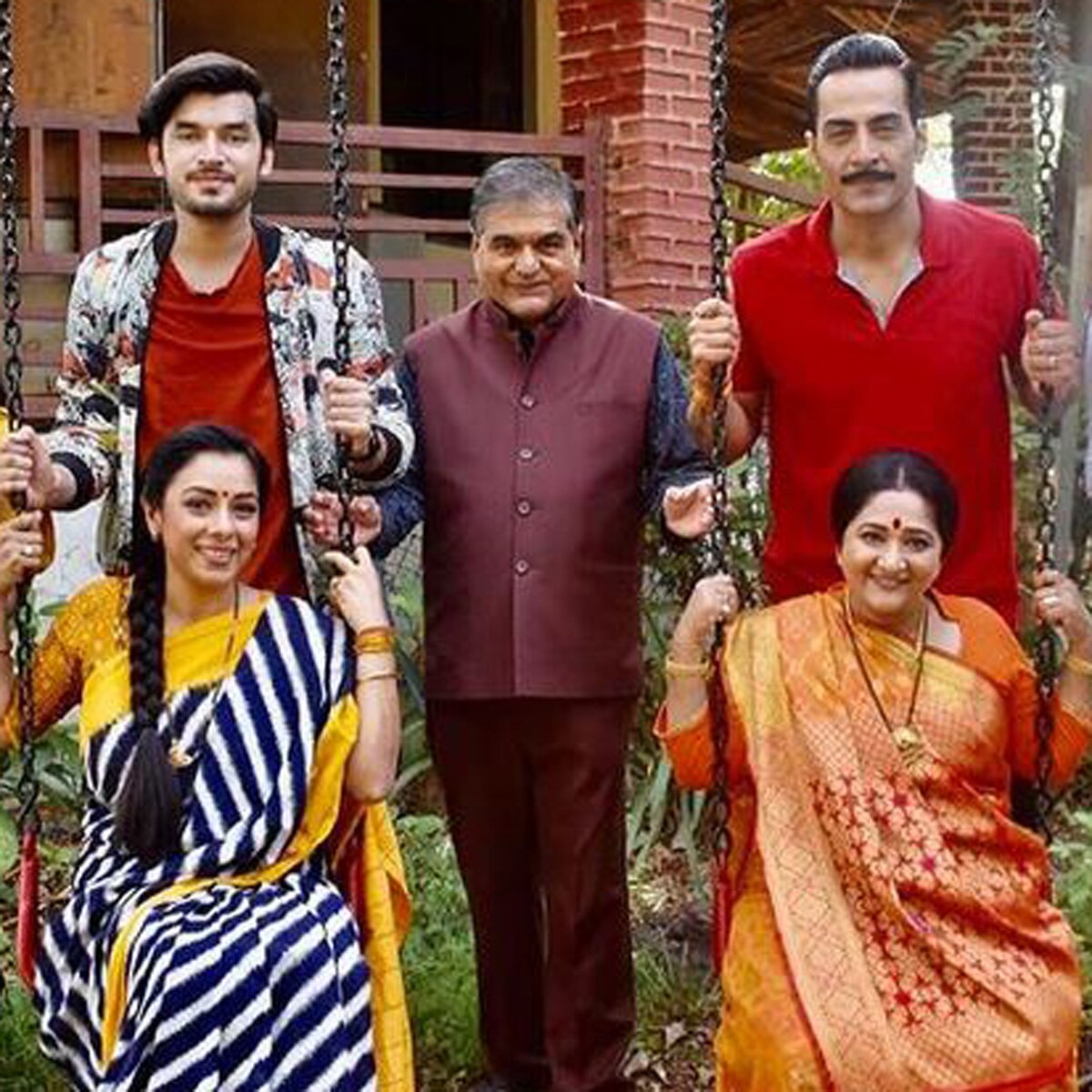 अनुपमां स्टारकास्ट