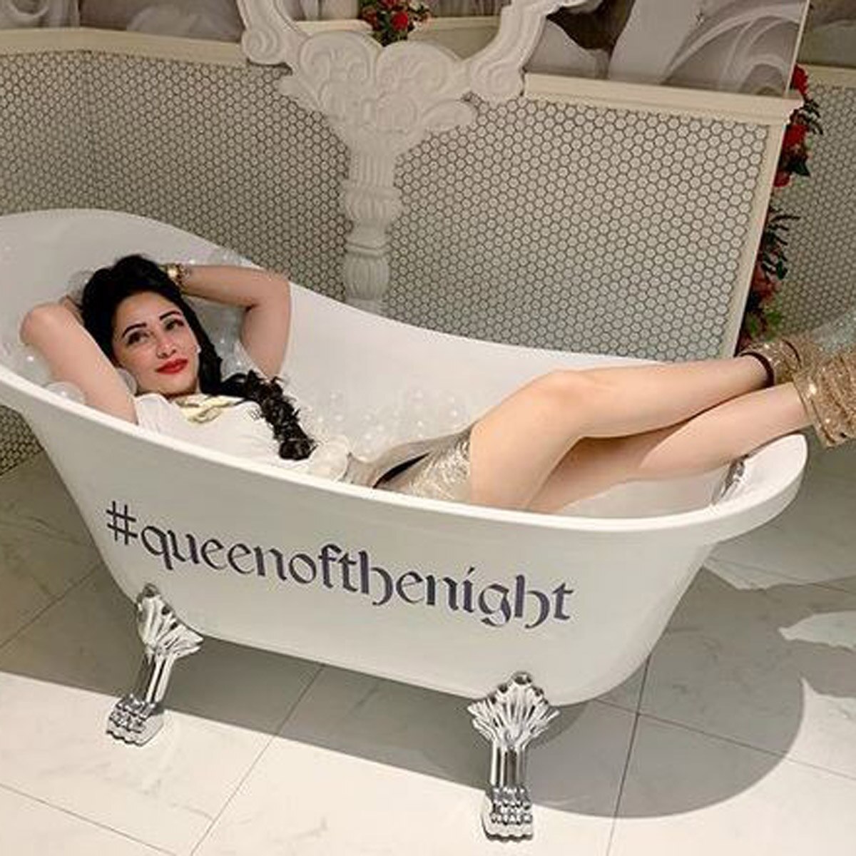 मान्यता दत्त