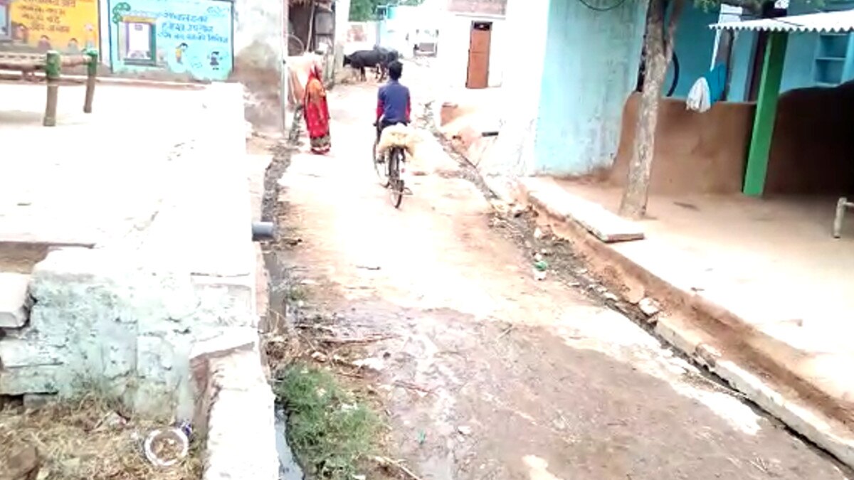 गांव वाले झोलाछाप डॉक्टरों से करा रहे हैं ट्रीटमेंट, ग्रामीणों पर नहीं पहुंची मेडीकल किट