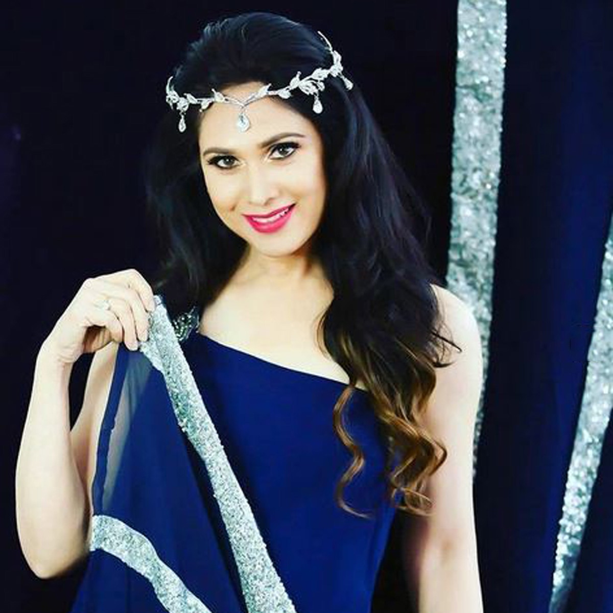 मीनाक्षी शेषाद्रि