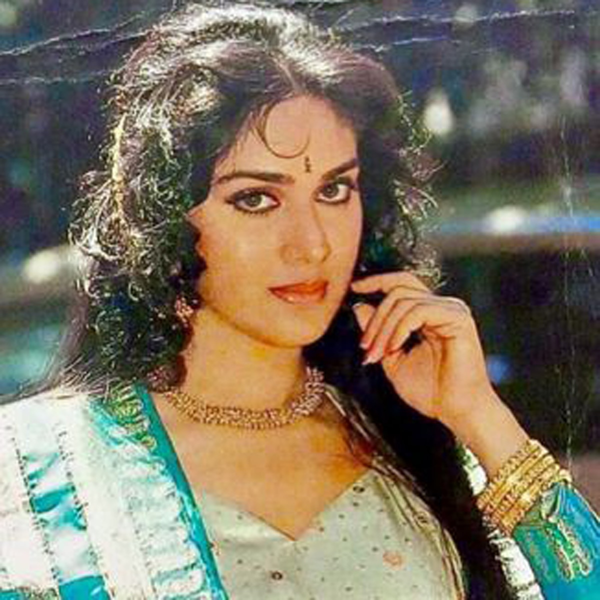 मीनाक्षी शेषाद्रि