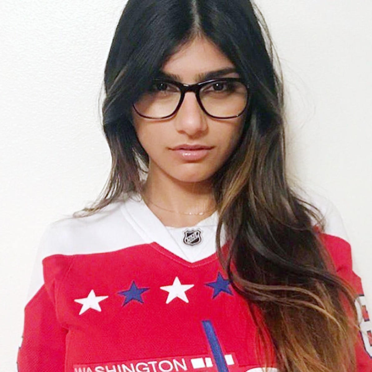 Mia supports palestine