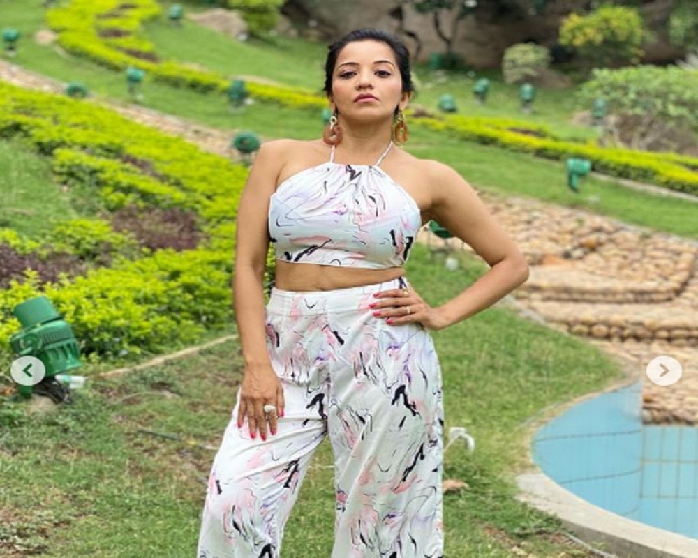 Bhojpuri Superstar Monalisa (Photo aslimonalisa)