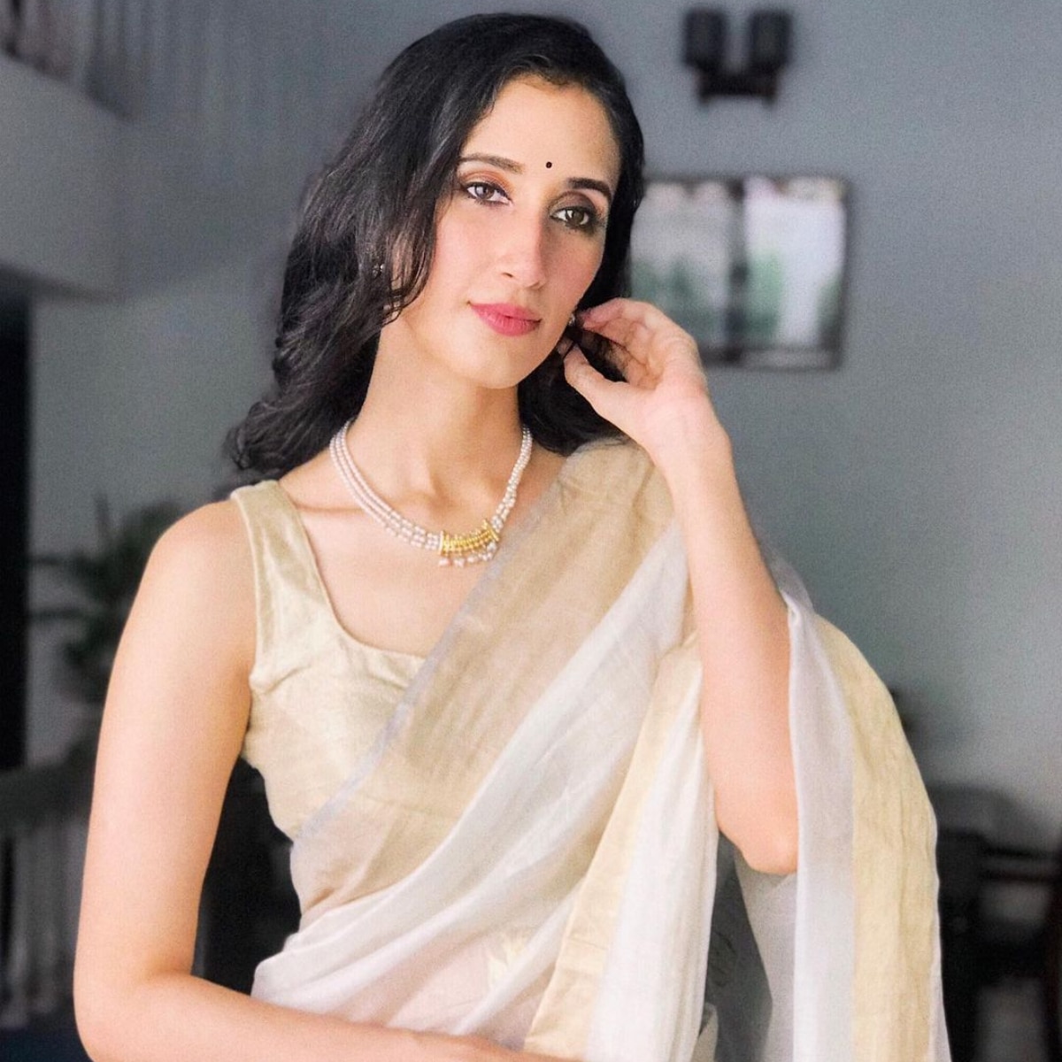 नमिता दुबे