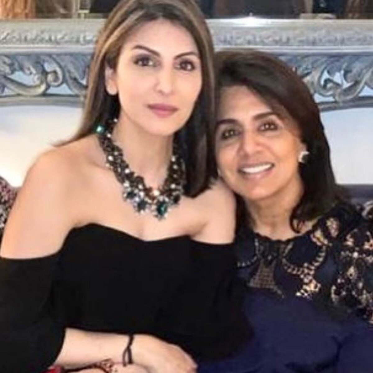 नीत कपूर फैमिली