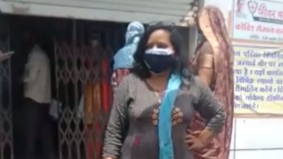 ई-पास मांगने पर पुलिस से भिड़ गईं भाजपा नेता