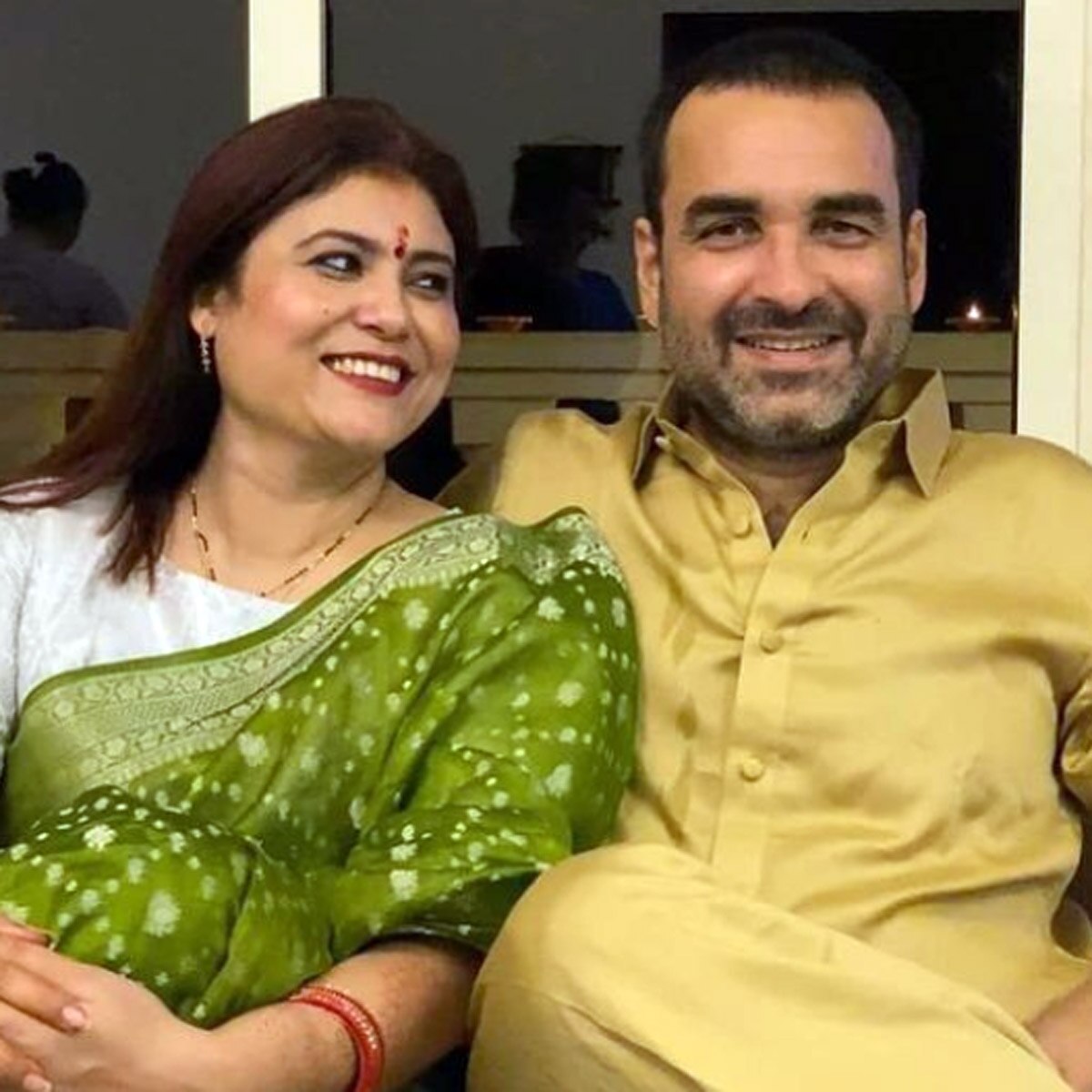 पंकज त्र‍िपाठी-मृदुला त्रिपाठी 