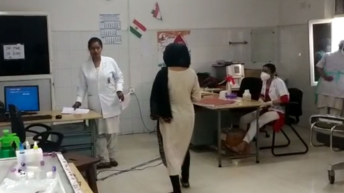 प्लाज्मा डोनेट कर डॉक्टर ने बचाई मरीज की जान 