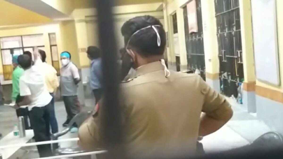 कोरोना संक्रमित मरीज की बेटी के साथ अस्पताल के स्टाफ ने की अभद्रता