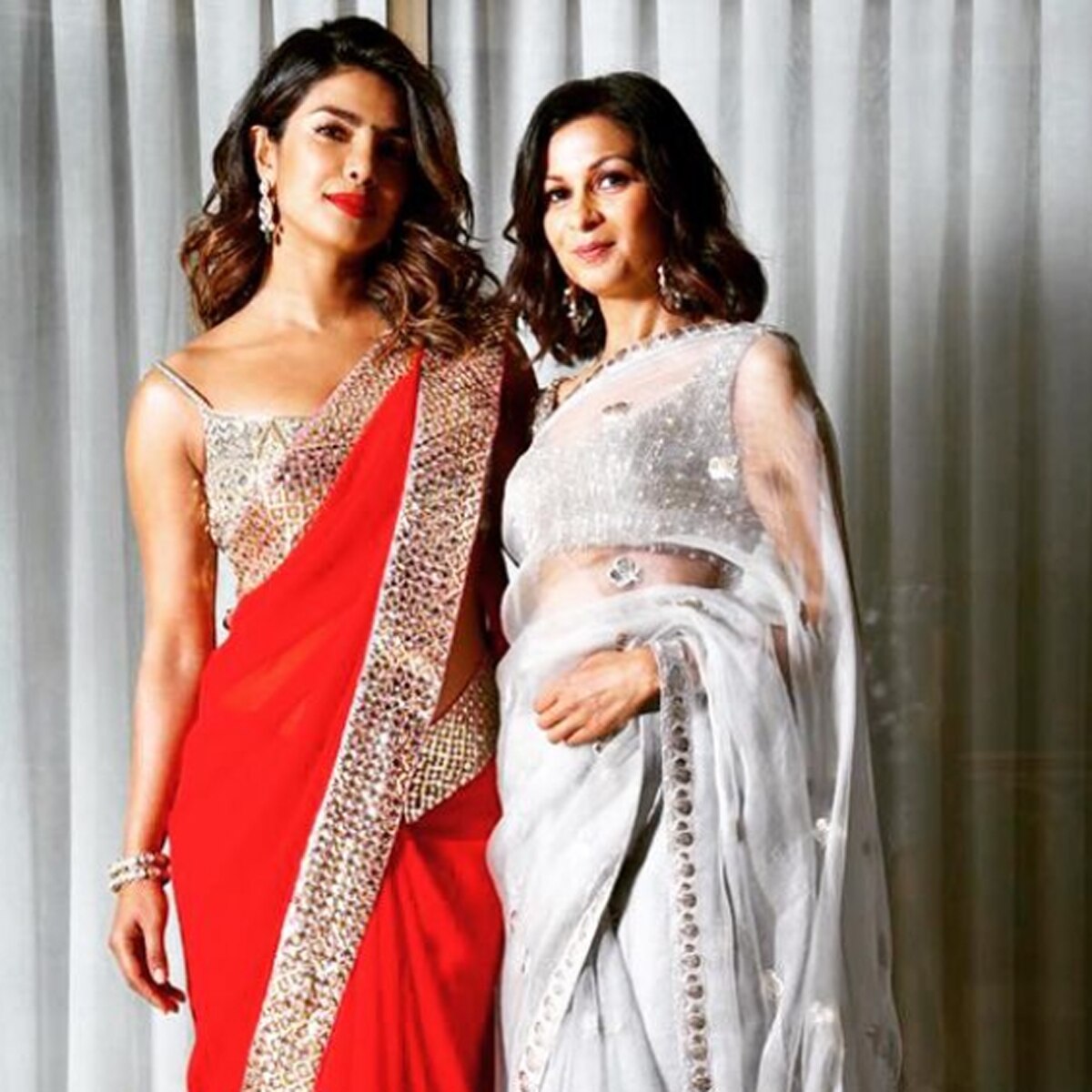 प्र‍ियंका चोपड़ा-अंजुला अचार‍िया