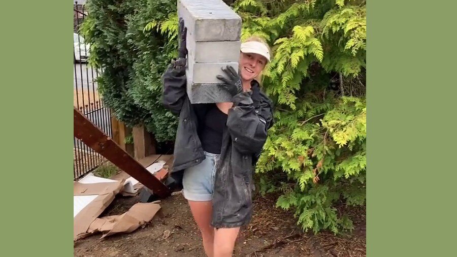 Beautiful Girl Raj Mistri