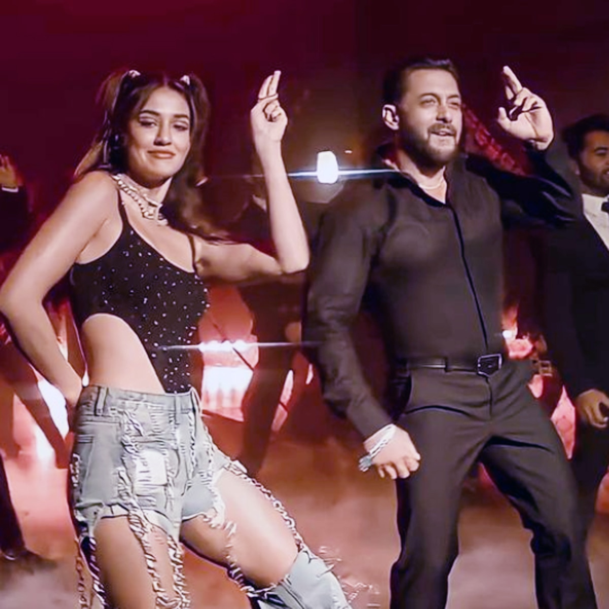 दिशा पाटनी-सलमान खान 