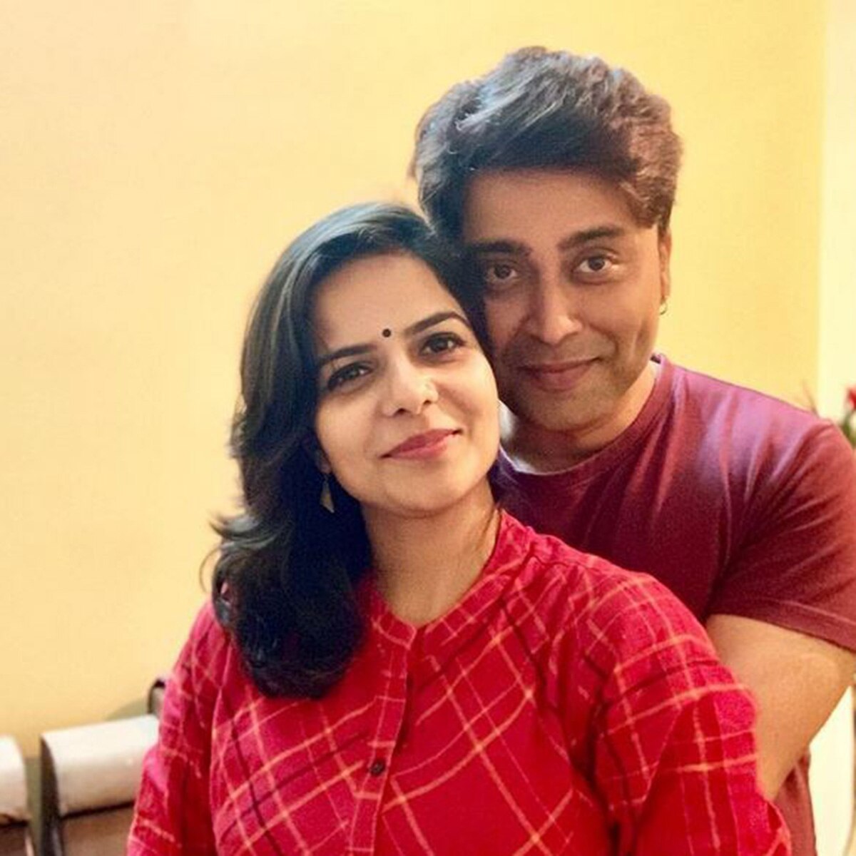 पत्नी संग राहुल