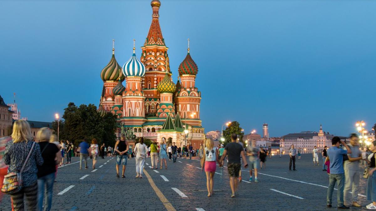 रूस की सैर के साथ वैक्सीन की दोनों डोज की सुविधा