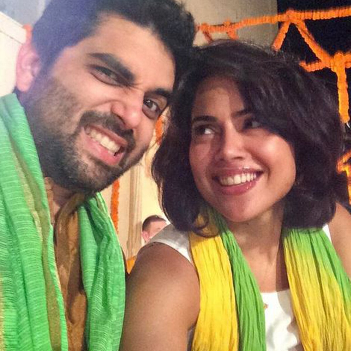 पति संग समीरा रेड्डी