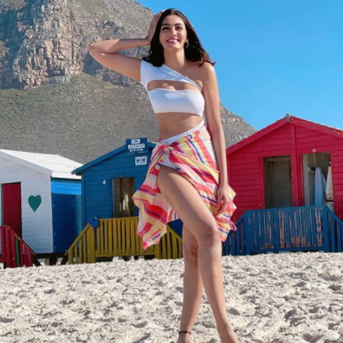 सना मकबूल