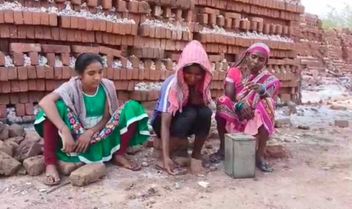 sangita soren football player