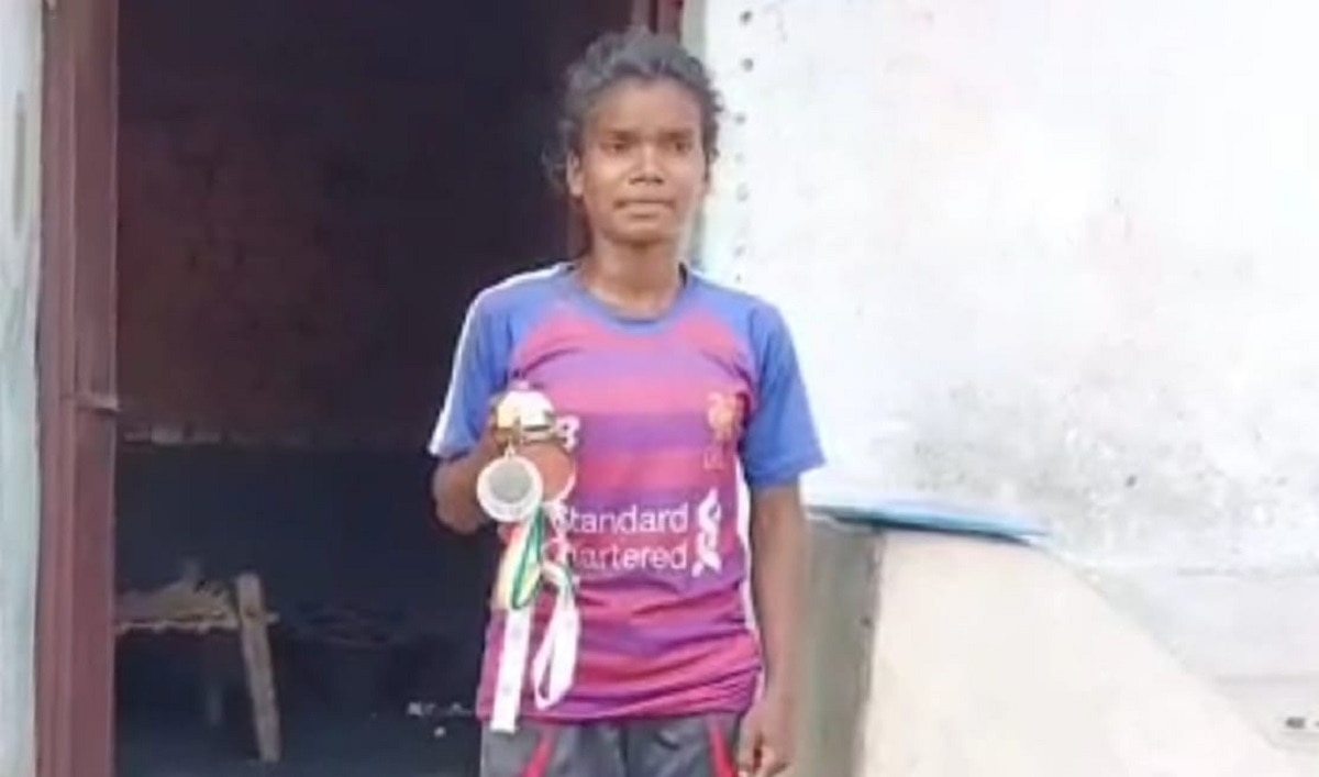 sangita soren football player